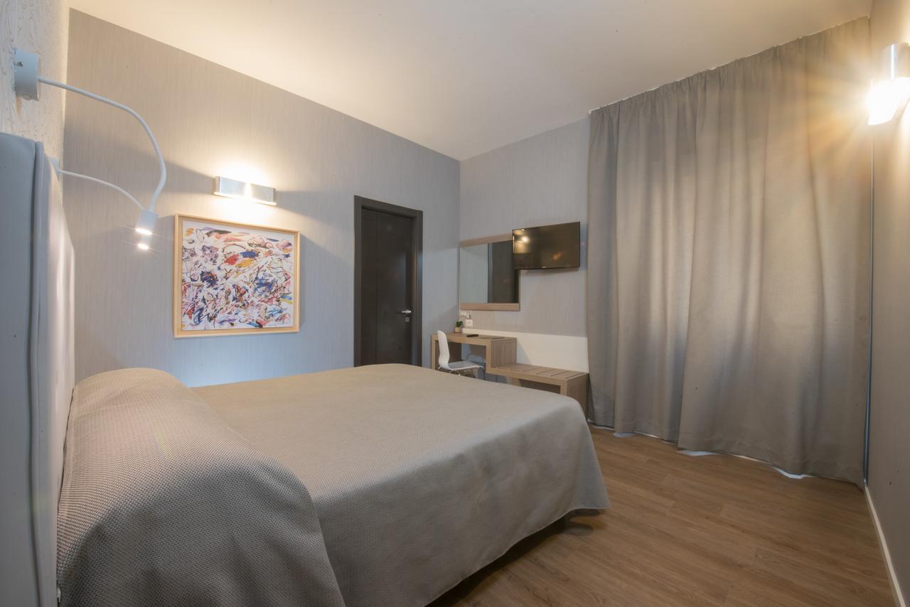 B&B Fantasie Romane Bagian luar foto